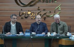 هدف‌گذاری هلدینگ خلیج‌فارس برای تأمین منابع مالی خارجی/ ضرورت مولدسازی منابع مازاد شرکت‌ها/ بهره‌گیری از تجربه پیش‌کسوتان صنعت پتروشیمی