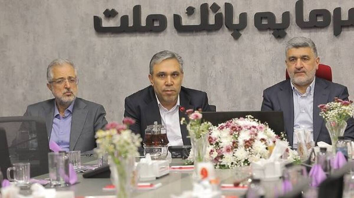 عملیاتی شدن بسته حمایت از بازار، به هماهنگی بخش‌های مختلف اقتصادی نیاز دارد/ توجه به ملاحظات محیطی و ملی در بازگشایی بازار سهام مورد تاکید است