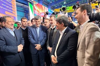 پیام مدیرعامل، اعضای هیأت مدیره و مدیران و کارکنان چادرملو در پی انتخاب حضرت‌ آیت‌الله سید مجتبی خامنه‌ای به‌عنوان رهبر انقلاب اسلامی