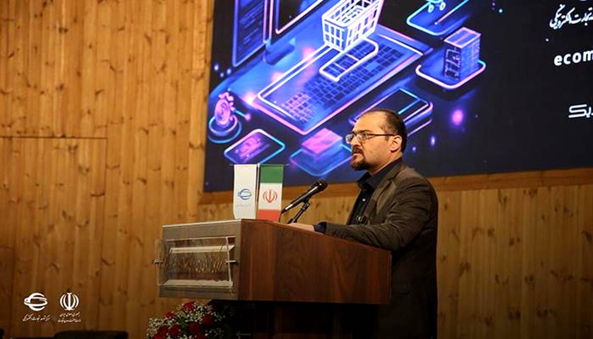 ادامه رشد چشم‌گیر تجارت الکترونیکی؛ ارزش معاملات تجارت الکترونیکی در ۶ ماهه اول سال ۱۴۰۳ به 2100 هزار میلیارد تومان رسید/ آینده روشن در انتظار تجارت الکترونیکی کشور