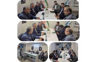 نشست مشترک رئیس هیئت‌مدیره بیمه دی با مدیرکل بنیاد شهید اردبیل/ تأکید بر تقویت همکاری‌های دوجانبه