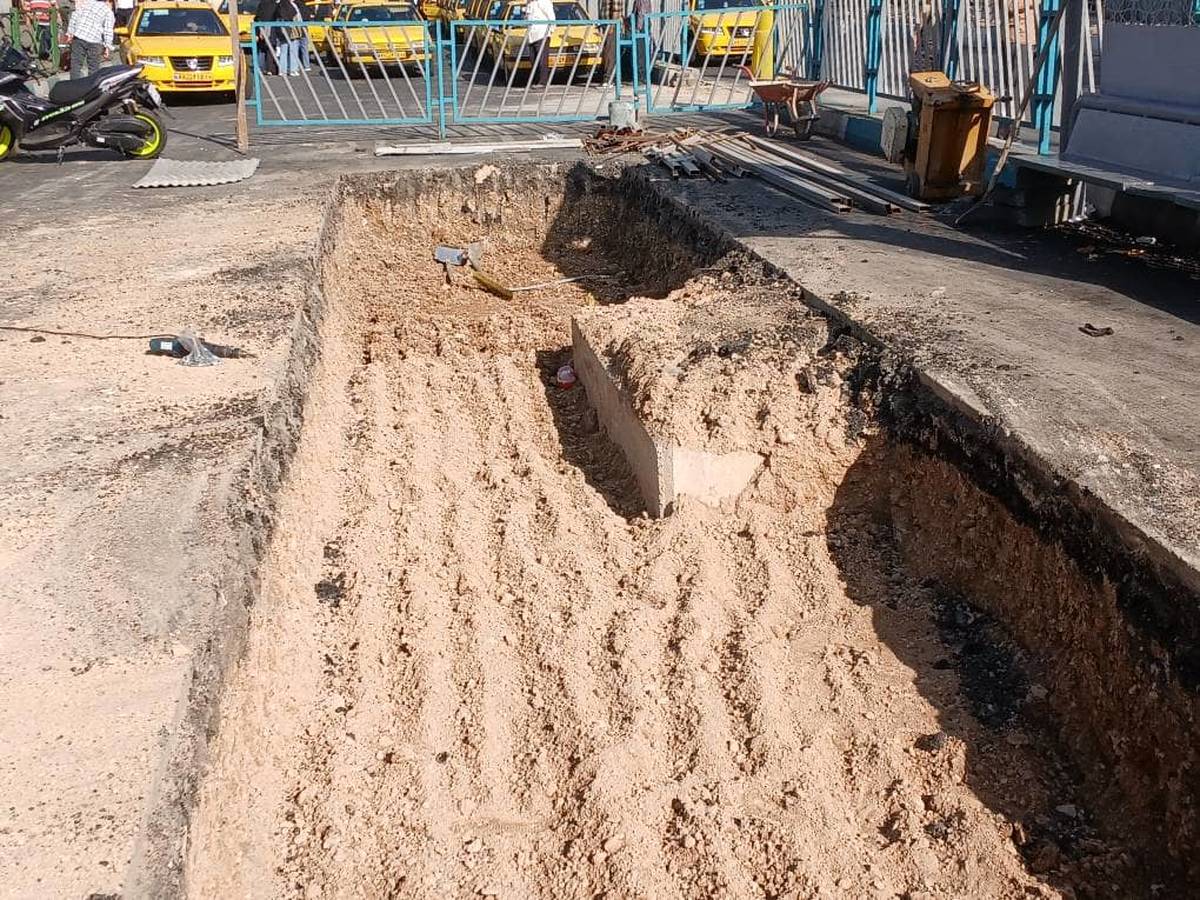 عملیات اجرایی پروژه مسقف‌سازی پایانه تاکسیرانی فرهنگسرای اشراق در مساحت ۷۰۰ مترمربع