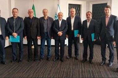 پاسخگویی به ۱۵۰ هزار نفر در جنگ ۴۰ روزه از طریق مرکز ارتباط