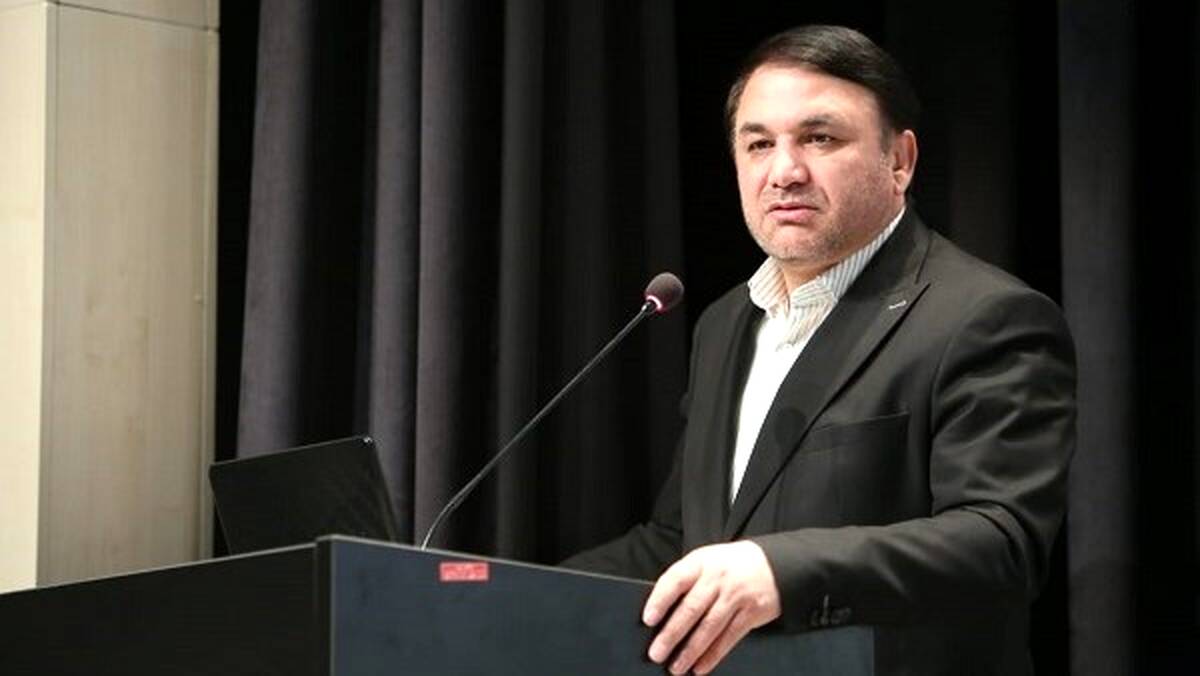مدیرعامل بانک سپه فرا رسیدن روز ملی مبارزه با استکبار جهانی را گرامی داشت