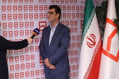 عملکرد دکتر سید عباس حسینی مدیرعامل محترم بانک مسکن و همکاران ایشان در پیشبرد طرح نهضت ملی مسکن، قابل تقدیر است
