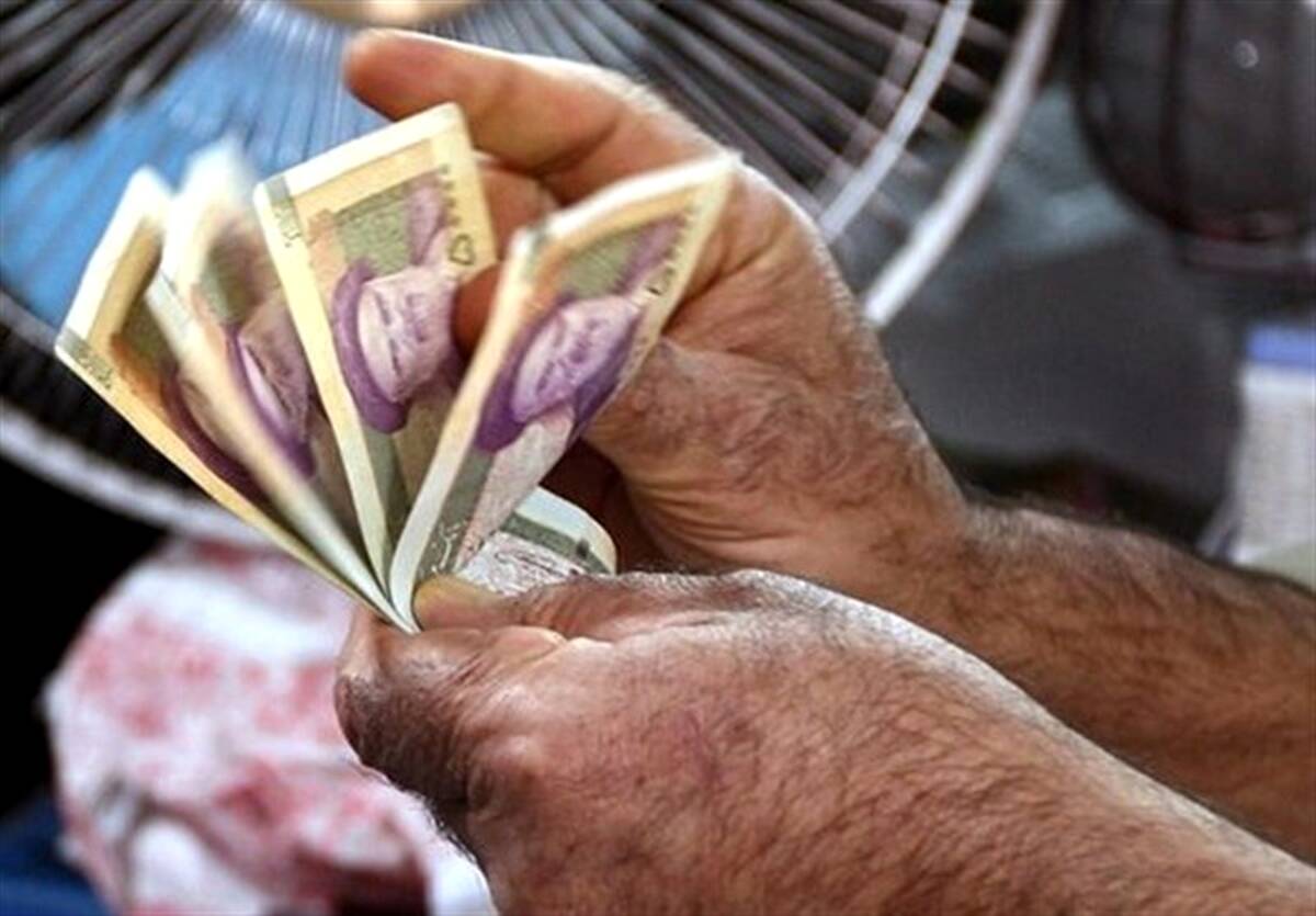  بررسی مزد سال آینده کارگران؛ معاون وزیر کار: فعلاً زود است