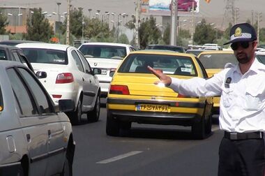 فردا و پس فردا نهم و دهم آذر ماه اجرای طرح زوج و فرد از درب منازل از ۶:۳۰ صبح تا ساعت ۲۰:۳۰ دقیقه/ برخورد پلیس با خودروهای دودزا/ممنوعیت تردد برای کامیون‌ها و وسایل نقلیه سنگین