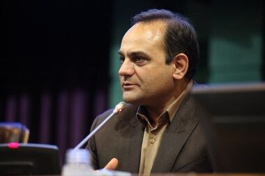 برپایی موکب بیمه دی در مسیر راهپیمایی جاماندگان اربعین با برنامه های متنوع