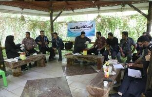 برپایی «ایستگاه سلامت» در پارک آهنشهر بافق