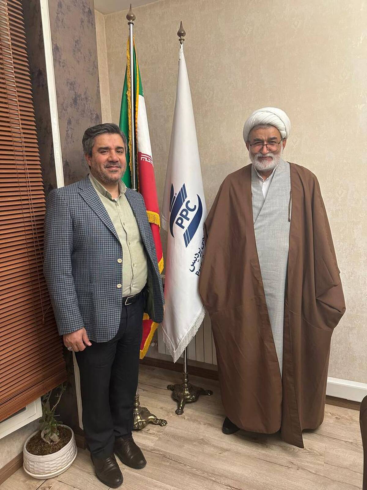 دیدار رمضانی رئیس کمیسیون انرژی مجلس با مدیرعامل پتروشیمی پردیس
