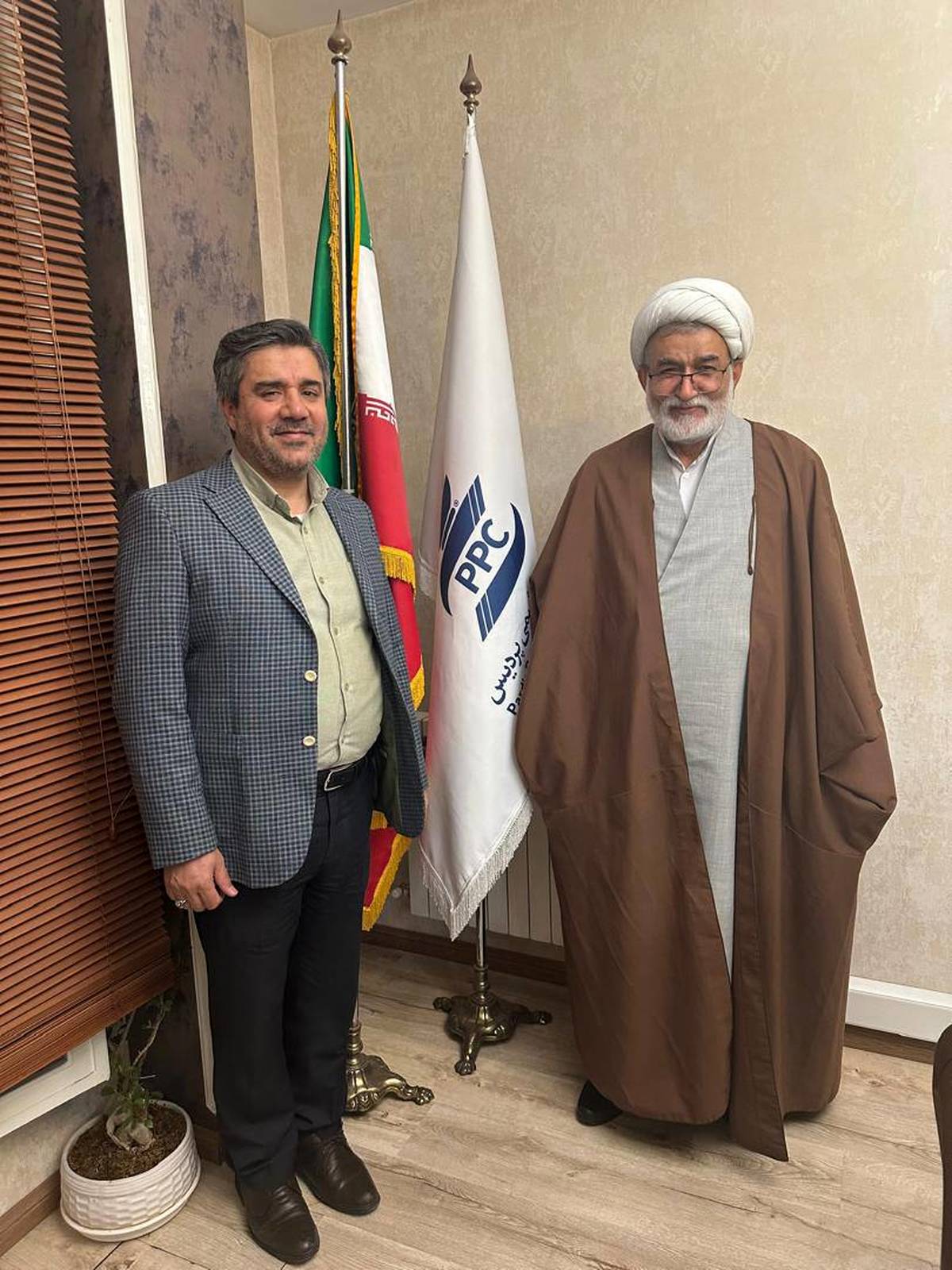 دیدار رمضانی رئیس کمیسیون انرژی مجلس با مدیرعامل پتروشیمی پردیس