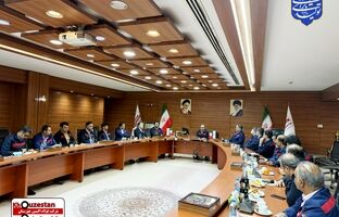 برگزاری اولین نشست شورای راهبردی شرکت فولاد اکسین خوزستان با تأکید بر تولید پایدار و توسعه