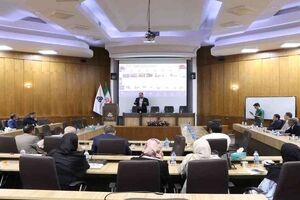   اولین نشست تخصصی سرمایه گذاری و توسعه فرآورده های طبیعی با موضوع ” فرآورده های طبیعی ، افق های نوین سرمایه گذاری“ برگزار شد
