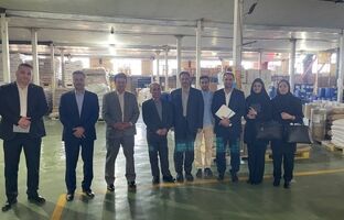 بازدید مدیران بانک سرمایه از کارخانه خورشید فناوران نفیس با هدف توسعه همکاری‌های بانکی