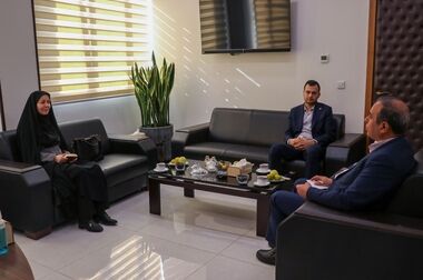 پیام تبریک دبیرکل سندیکای بیمه گران ایران به مناسبت ولادت امیرالمومنین امام علی(ع) و روز پدر