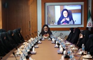 تأکید مدیرعامل موسسه اعتباری ملل بر جایگاه مادر و بهره گیری از آموزه‌های اسلامی در جامعه امروز