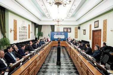  بهره‌برداری از نخستین نیروگاه خورشیدی بانک مسکن در بوشهر/قدردانی مدیرعامل شرکت توزیع نیروی برق بوشهر از بانک مسکن