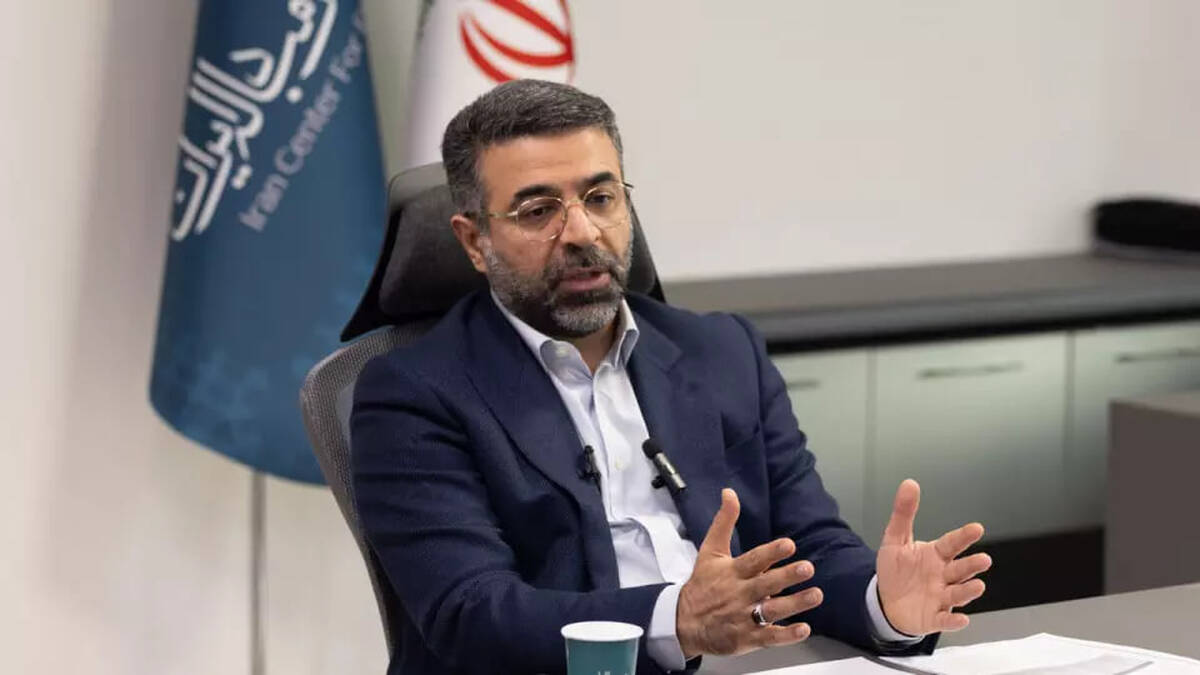 معامله ۱۶ تن شمش طلا در سال ۱۴۰۳/ تجار ۷ میلیارد دلار در بازار ارز تجاری معامله کردند/ شرایط مطلوب ذخایر طلای بانک مرکزی