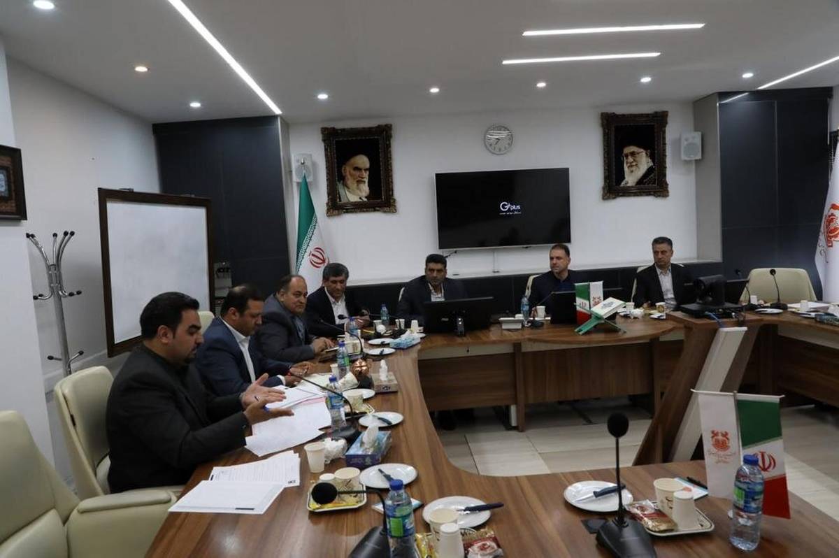 راهکارهای توسعه و حل مشکلات مجتمع مس دره‌آلو بررسی شد/تاکید دکتر فیض بر رفع موانع پیش‌روی مجتمع مس دره‌آلو
