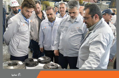 اولین سری محصول جدید کامیون کمپرسی KC 465 تحویل مشتریان شد