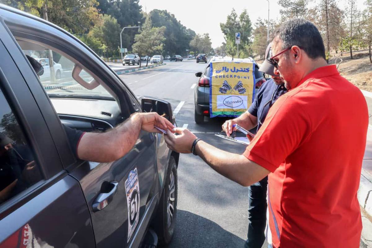 رالی گردشگری «تهران–کاشان» به‌مقصد متین‌آباد برگزار شد