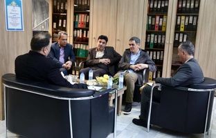 بازدید رییس کل بیمه مرکزی از شعبه چالوس بیمه نوین