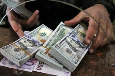 تلاطم در بازار ارز با غول تورم؛ راهکار: کنترل حجم نقدینگی