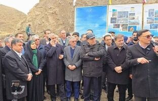 راه آهن میانه-اردبیل روی ریل ذوب آهن اصفهان به ایستگاه پایان رسید