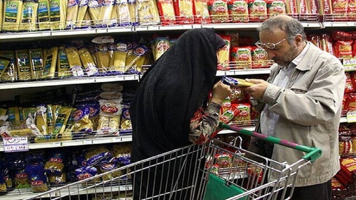 تمرکز اتاق اصناف جلوگیری از احتکار کالا است/قیمت‌های جدید به زودی برچسب گذاری می‌شود