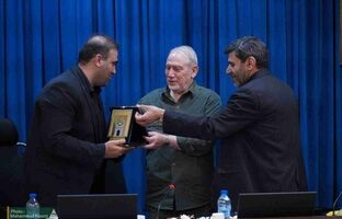 تجلیل مشاور و دستیار مقام معظم رهبری از نقش‌آفرینی منطقه آزاد ارس در جنگ رمضان