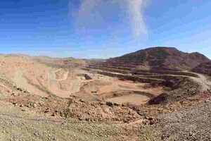چقدر از اهداف استخراج سنگ آهن سنگان خواف محقق شده؟