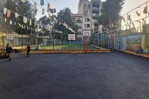 اتمام آسفالت و خط‌کشی ۱۴ مدرسه منطقه یک در کمتر از ۱۵ روز 