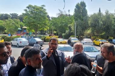  کالاهای اساسی به اندازه کافی در میادین و بازارهای میوه و تره‌بار وجود دارد