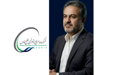 شریعتمداری: راه شهدای صنعت پتروشیمی باقدرت ادامه دارد/ عباس‌زاده: شهدای صنعت پتروشیمی تا آخرین لحظات عمر، استوار و متعهد در کنار صنعت و مردم ایستادند