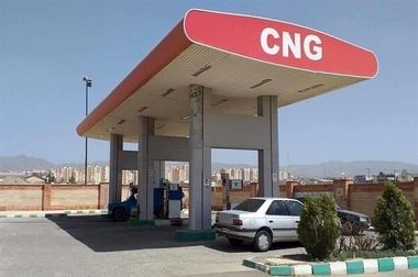 سهیمه سوخت هیچ تغییری نمی کند/صادرات نفت ایران همچنان ادامه دارد