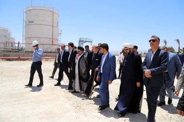 بازدید مدیران هلدینگ خلیج فارس از منطقه ویژه اقتصادی لامرد/ برهانی: هیچ محدودیتی برای ایجاد زیرساخت‌های سرمایه‌گذاران نداریم