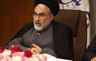 با همت و تلاش، کارنامه درخشانی را در ویترین نگاه مردم بگذاریم