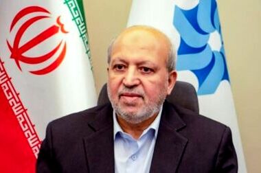 تقدیر از پزشکان درمانگاه شرکت پتروشیمی شیراز به مناسبت روز پزشک