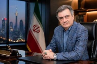 فناوری اطلاعات، موتور کاهش هزینه‌های عملیاتی و افزایش بهره‌وری در بانک‌ها و بنگاه‌های بزرگ است