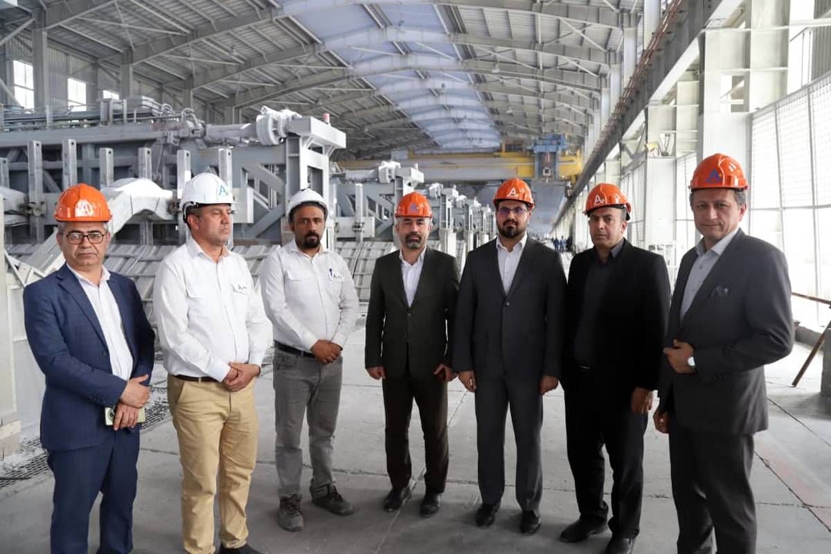 ایمیدرو با ایجاد زیرساخت‌های عظیم، جذابیت سرمایه‌گذاری در منطقه ویژه اقتصادی لامرد را چند برابر کرد/صدور سریع مجوزها در منطقه ویژه لامرد سبب جذب سرمایه‌گذار شده است 