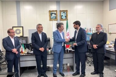 طرح رتبه بندی علمی نمایندگان بیمه البرز کلید خورد / تاکید مدیرعامل بر هوشمندسازی و حمایت از صف
