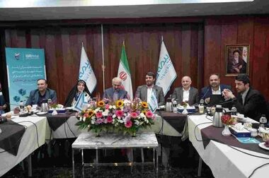  اعلام آمادگی بیمه دی برای پوشش ریسک های دریایی در انزلی دیدار مدیر بیمه دی شعبه منطقه آزاد انزلی