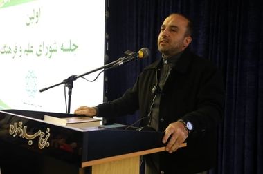 حفاظت از درختان منطقه ۲ با اجرای طرح باندینگ 