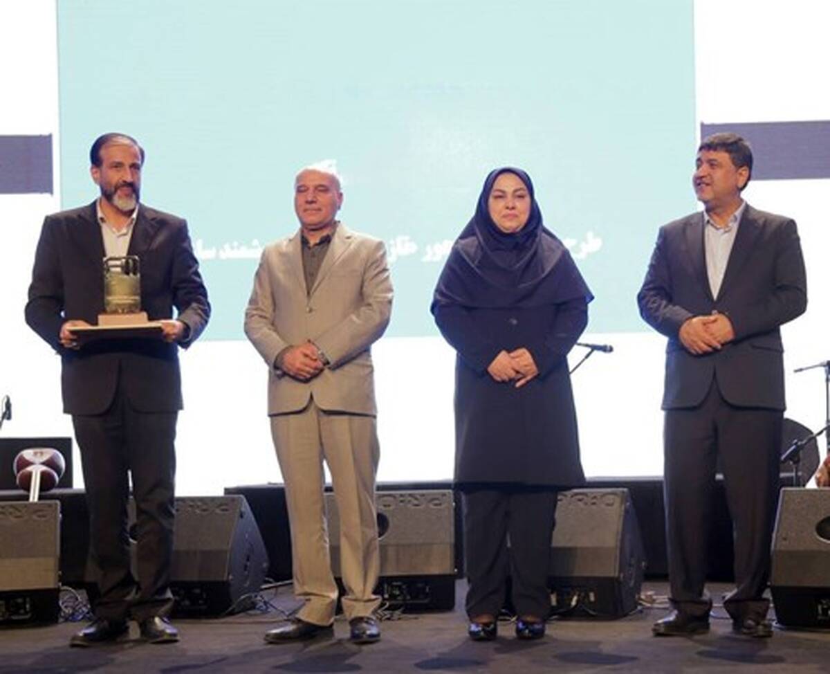 طرح «خرید آسان نان با فناوری ریال دیجیتال» بانک سپه در همایش بانکداری نوین و نظام‌های پرداخت برتر شد