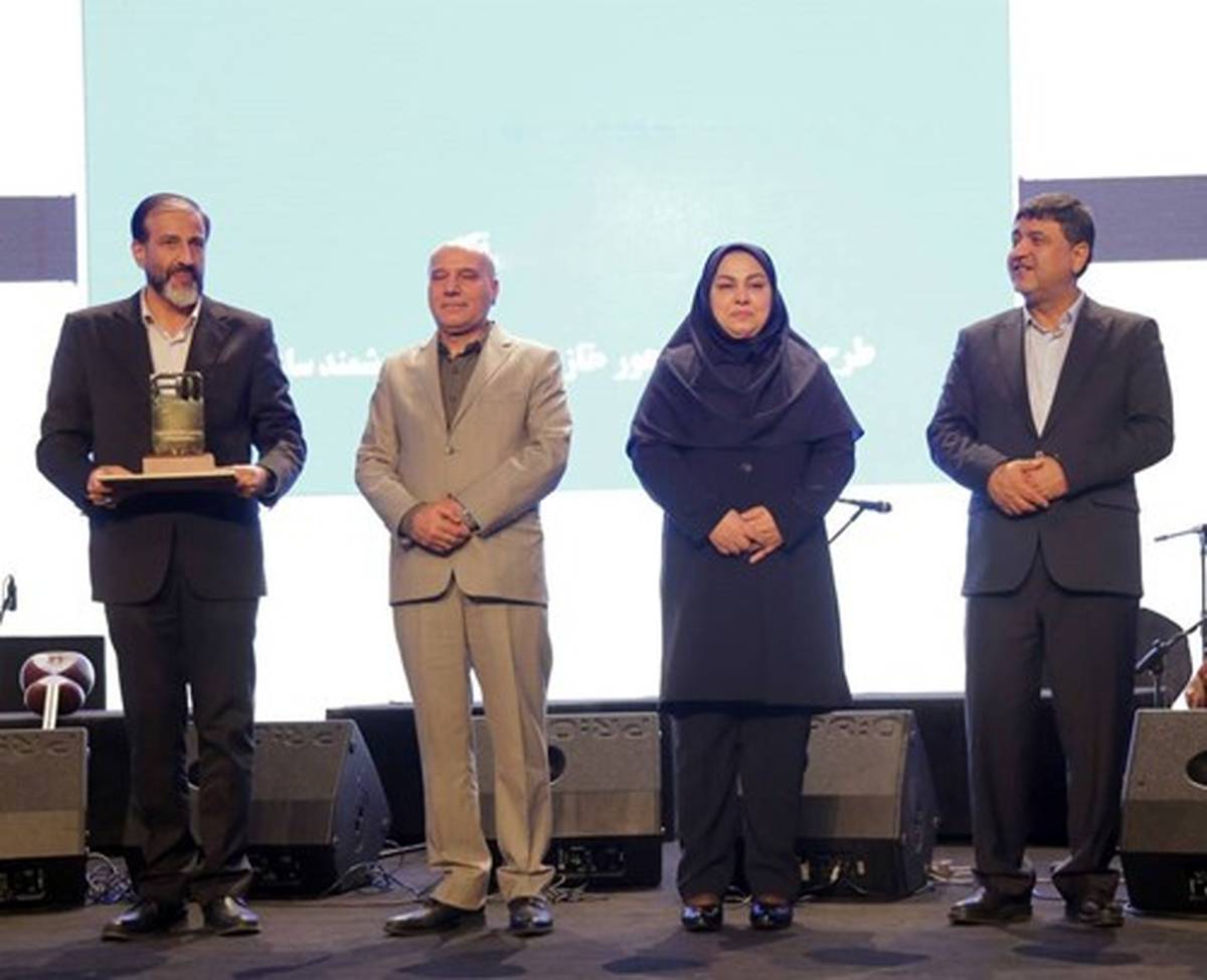 طرح «خرید آسان نان با فناوری ریال دیجیتال» بانک سپه در همایش بانکداری نوین و نظام‌های پرداخت برتر شد