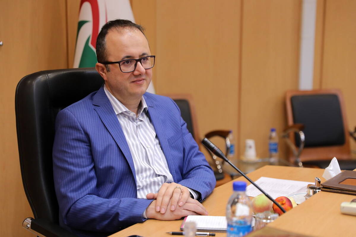 جزییات تازه از بسته حمایتی بورس/ طبق بسته حمایتی بازار سرمایه، ناشران و سهامداران عمده به حمایت از سهام شرکت‌های خود مکلف شده‌اند