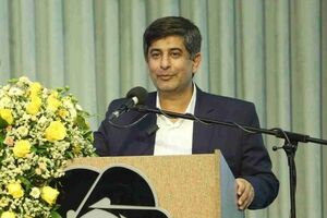 کارگران و مهندسان فولاد مبارکه قهرمانان اصلی بازسازی هستند