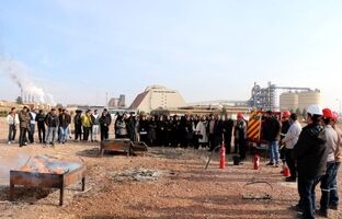 بازدید دانشجویان دانشگاه آزاد جاجرم از معدن بوکسیت، کارخانه آلومینا و تولید شمش آلومینیوم به مناسبت هفته پژوهش