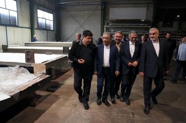 چالش ها و موانع وصول مطالبات در بانک صنعت و معدن