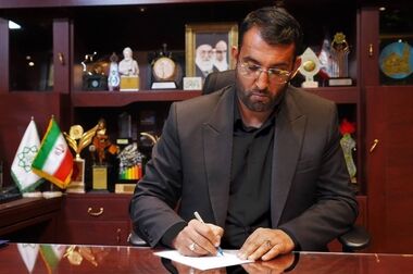 توفیق خدمت به شهروندان را مرهون دعای خیر خانواده معظم شهدا می دانیم